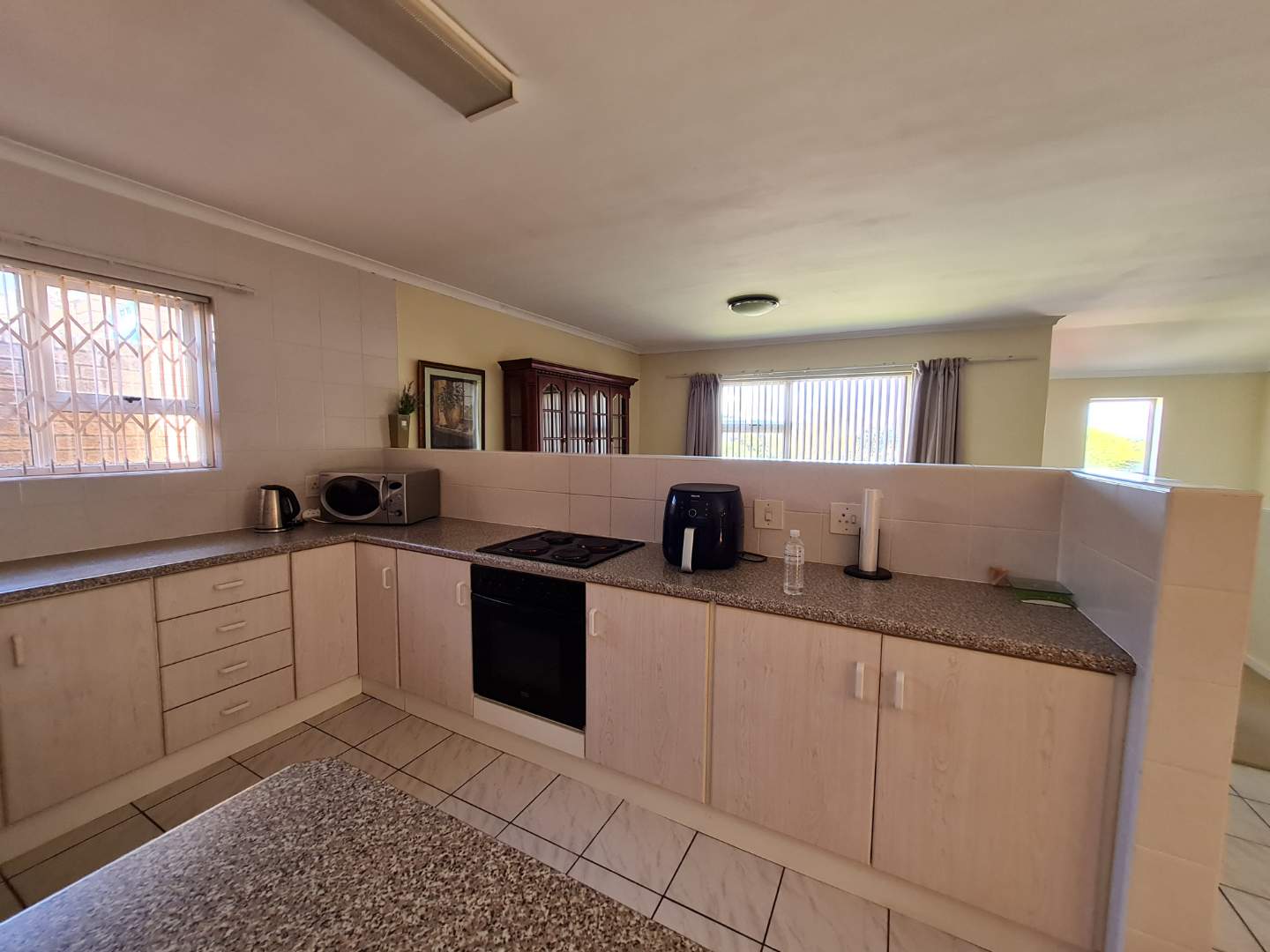 To Let 4 Bedroom Property for Rent in Plattekloof Western Cape